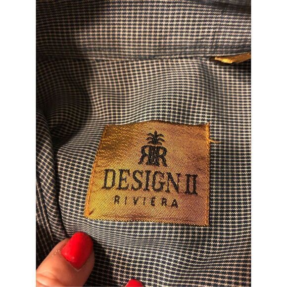 Design II Riviera Size Large Button Long Sleeve - Picture 3 of 5